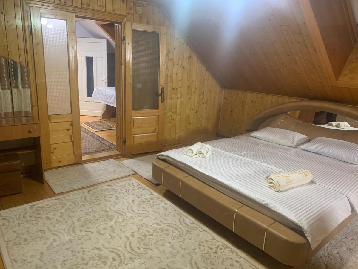Rustic Apartament Moisei Buitenkant foto